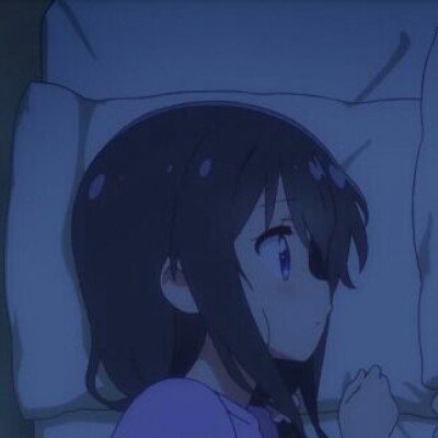 女子深夜洗澡后床上突现一米长蛇